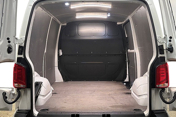 Volkswagen e-Transporter 13 of 28