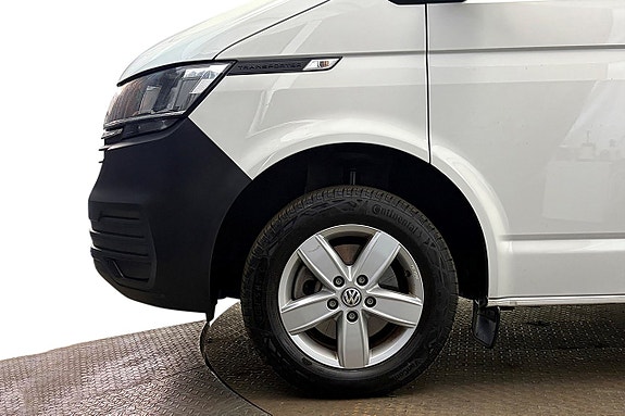 Volkswagen e-Transporter 10 of 28