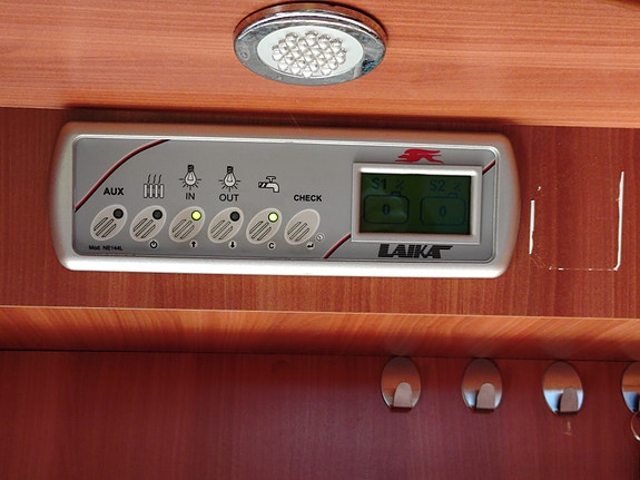 Laika X710 7 of 24