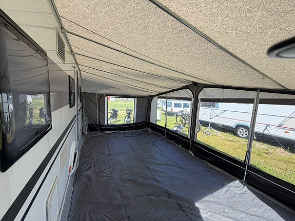 Adria Adora 573 PT 4 of 9