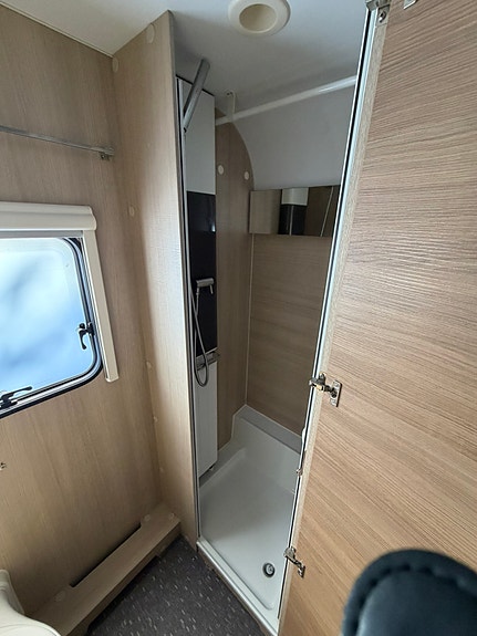 Adria Adora 573 PT 6 of 9