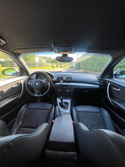 BMW 120d 10 of 11