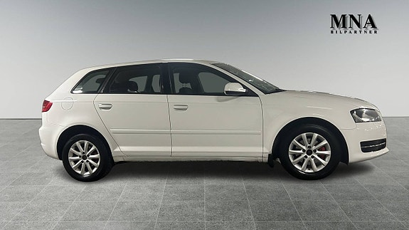 Audi A3 5 of 17