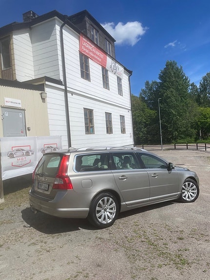Volvo V70 22 of 22