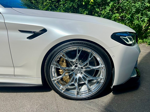BMW M5 9 of 17