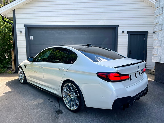 BMW M5 6 of 17