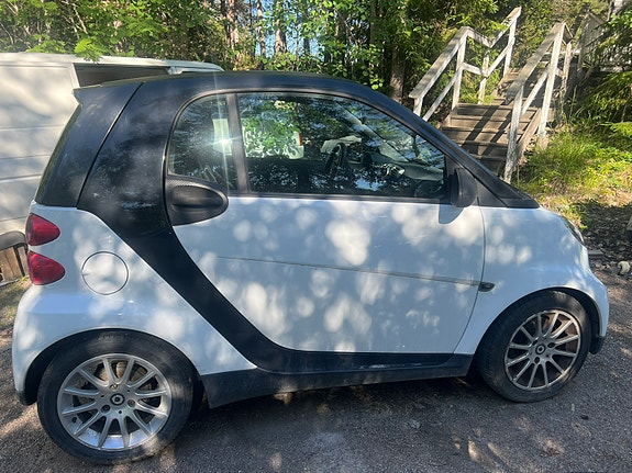 Smart Fortwo 2 of 7