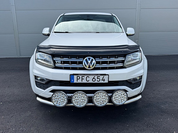 Volkswagen Amarok 3 of 5