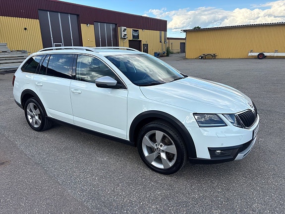Skoda Octavia Scout 5 of 5