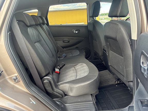 Nissan Qashqai+2 13 of 18