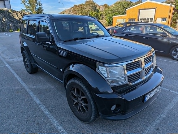 Dodge Nitro 3 of 5