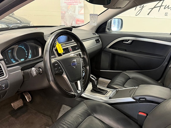 Volvo XC70 6 of 7