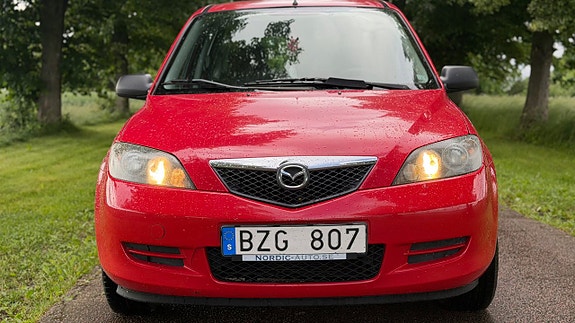 Mazda 2 5 of 5