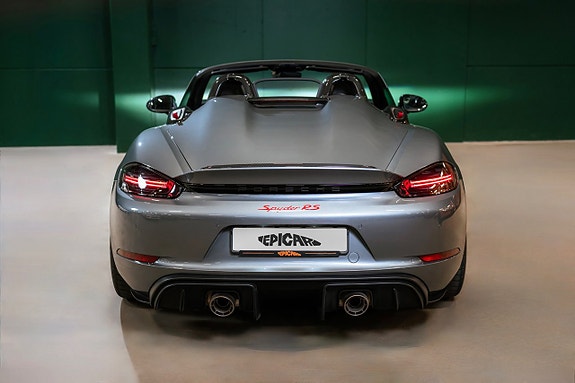 Porsche 718 Spyder RS 7 of 30