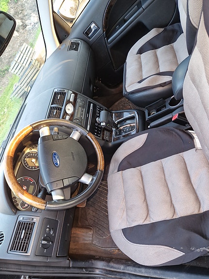 Ford Mondeo 4 of 5