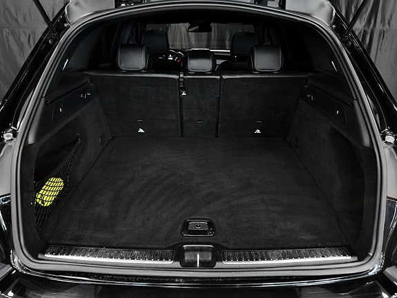 Mercedes-Benz GLC220 d 13 of 30