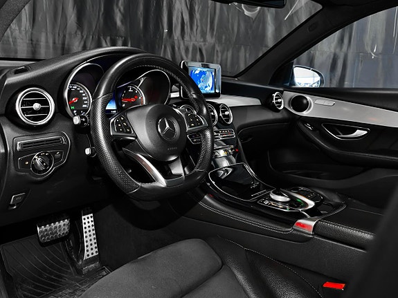 Mercedes-Benz GLC220 d 18 of 30