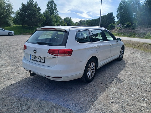 Volkswagen Passat 5 of 5