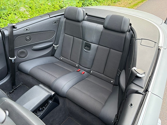BMW 135i 9 of 16
