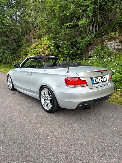 BMW 135i 6 of 16