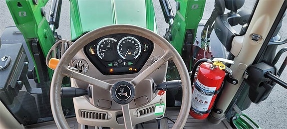 John Deere 6130R AP TRAKTOR FR.LYFT 9 of 9