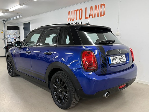 MINI Cooper 5 of 5