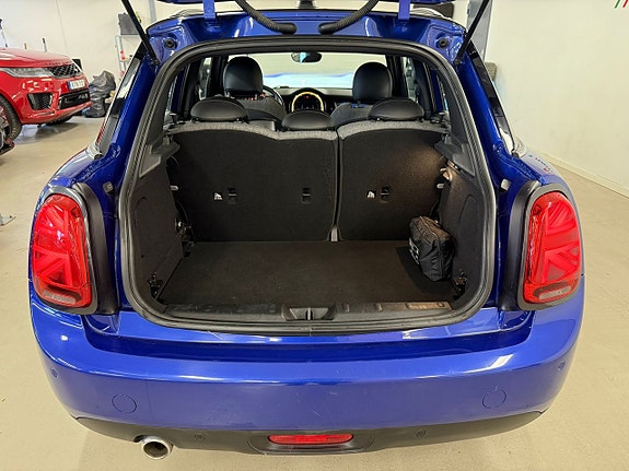 MINI Cooper 10 of 27