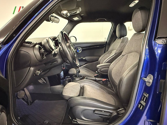 MINI Cooper 6 of 27