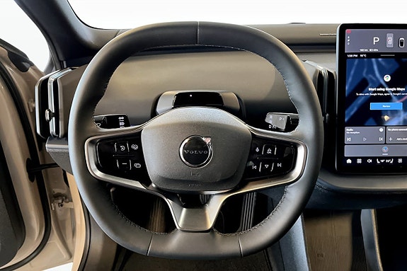 Volvo EX30 7 of 9