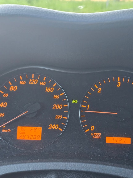 Toyota Avensis 11 of 13
