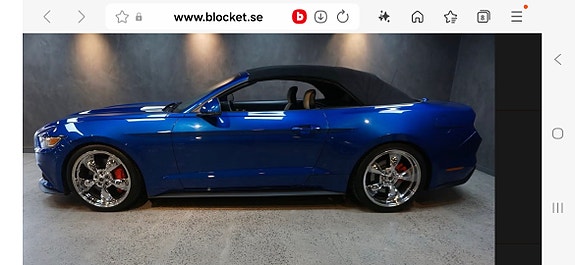 Ford Mustang 2 of 5