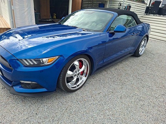 Ford Mustang 5 of 5