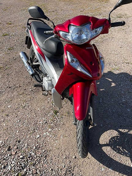 Honda AFS 110 3 of 5