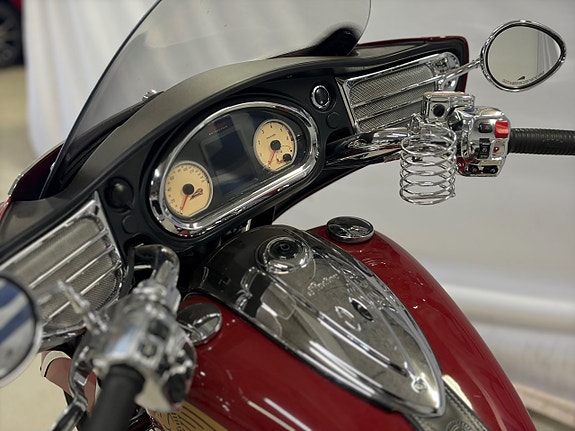 Indian Chieftain 1.8 Thunder Stroke 111 V-Twin,2014 Besiktad 6 of 8