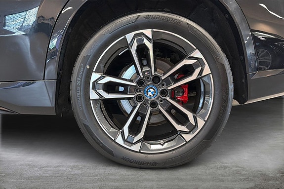 BMW X1 15 of 18