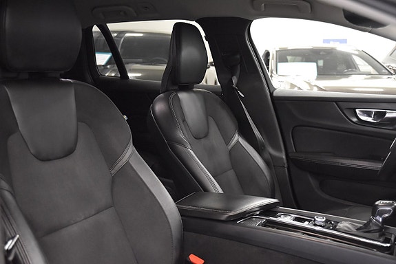 Volvo V60 12 of 21