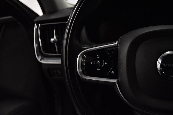 Volvo V60 10 of 21