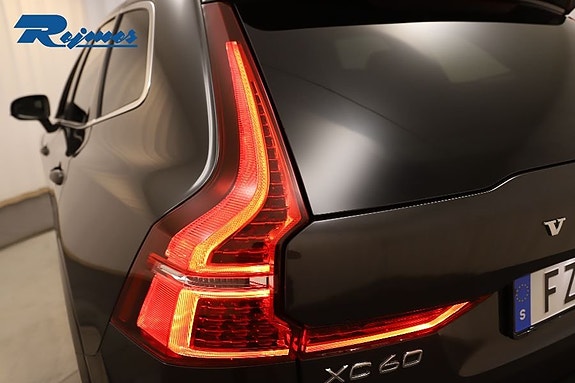Volvo XC60 20 of 30