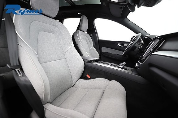 Volvo XC60 29 of 30