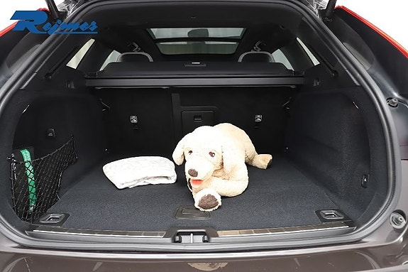 Volvo XC60 24 of 30