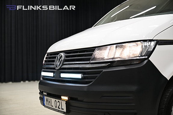 Volkswagen Transporter 4 of 5