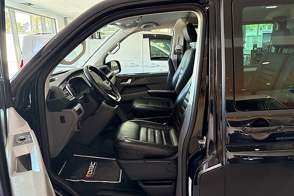 Volkswagen Transporter 7 of 9