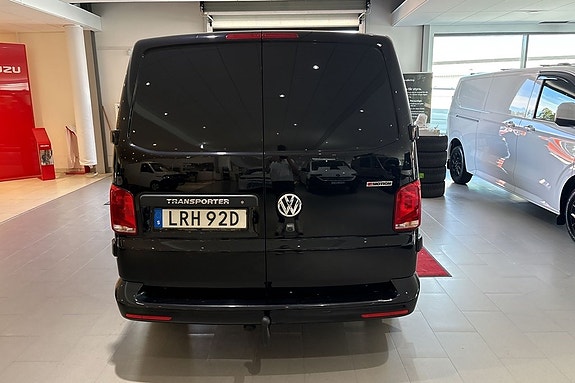 Volkswagen Transporter 6 of 9
