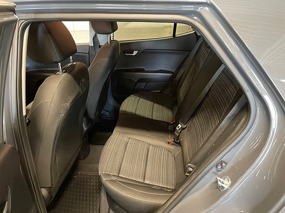 Kia Stonic 4 of 6