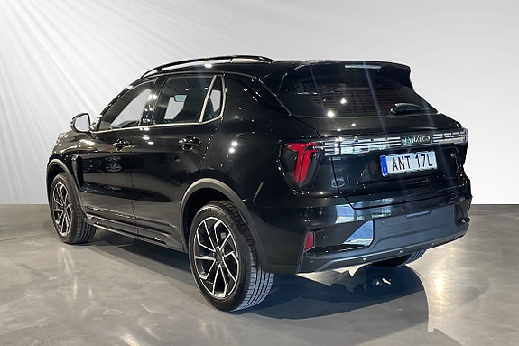 Lynk & Co 01 4 of 11