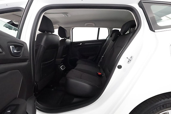 Renault Megane E-Tech 12 of 23