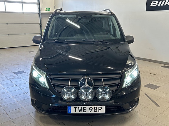 Mercedes-Benz Vito 119 2 of 5