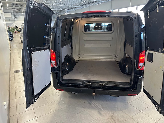 Mercedes-Benz Vito 119 12 of 14