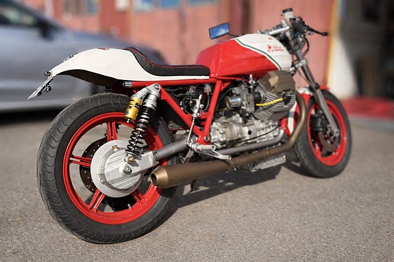 Moto Guzzi Le Mans 1000 2 of 5