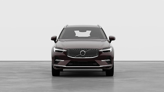 Volvo XC60 2 of 17